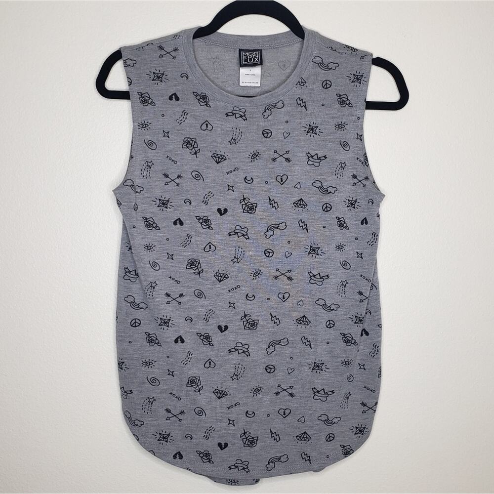 Modern Lux| Scoop Neck Graphic Tank Top Rainbows